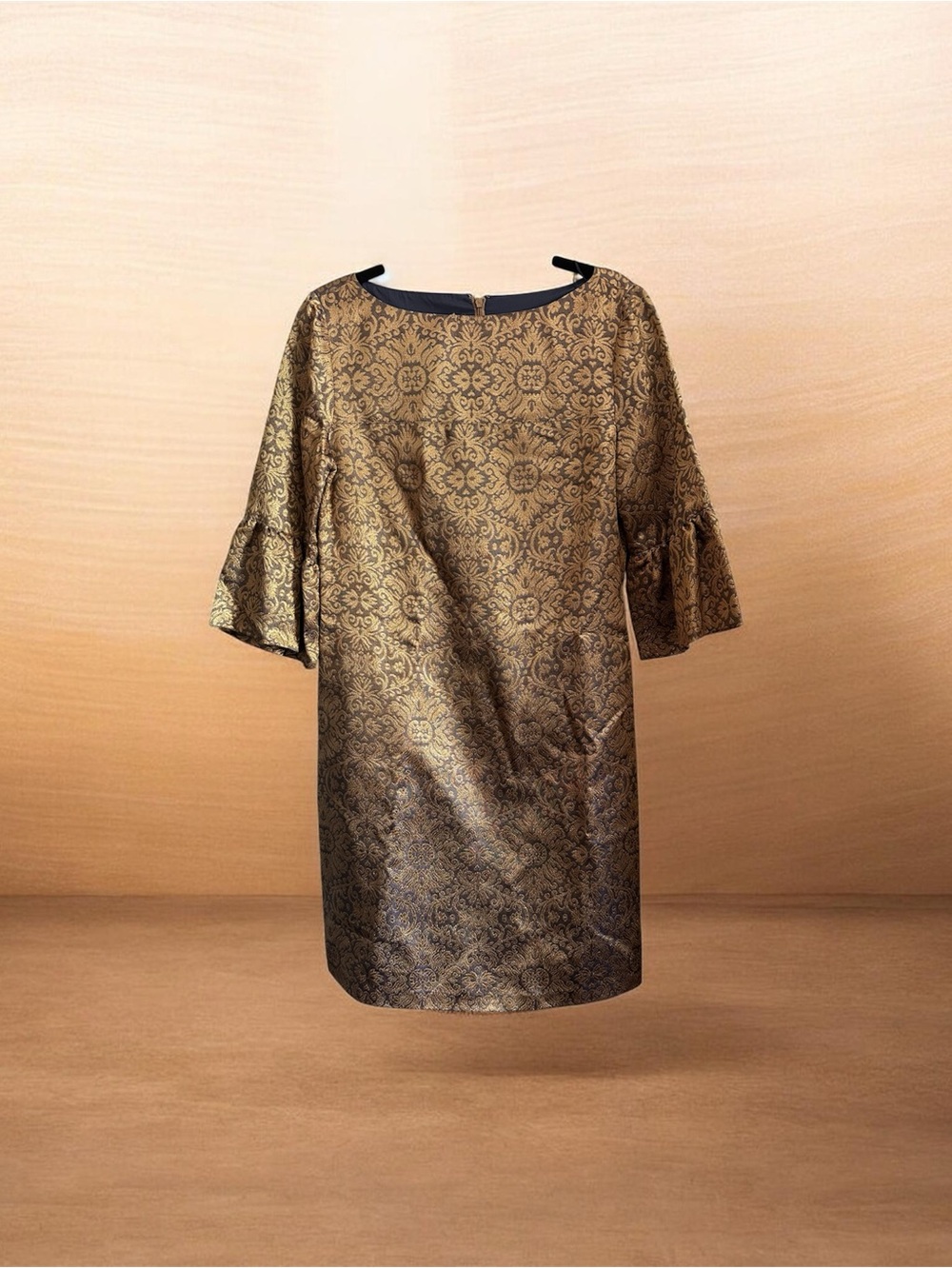 Donna Morgan Gold Metallic Brocade Shift Dress with Flared Sleeves Size 10/US
